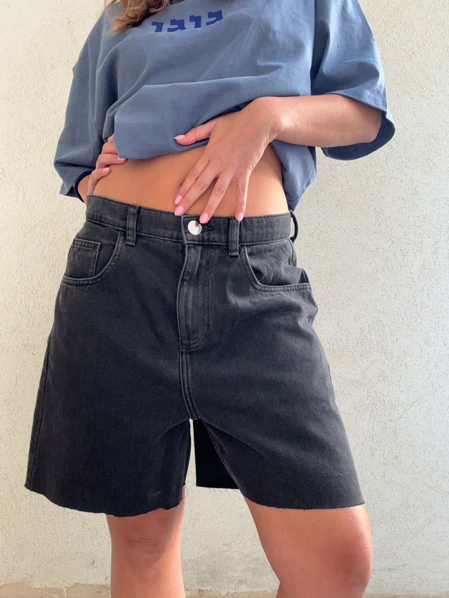 שורט גינס שחור